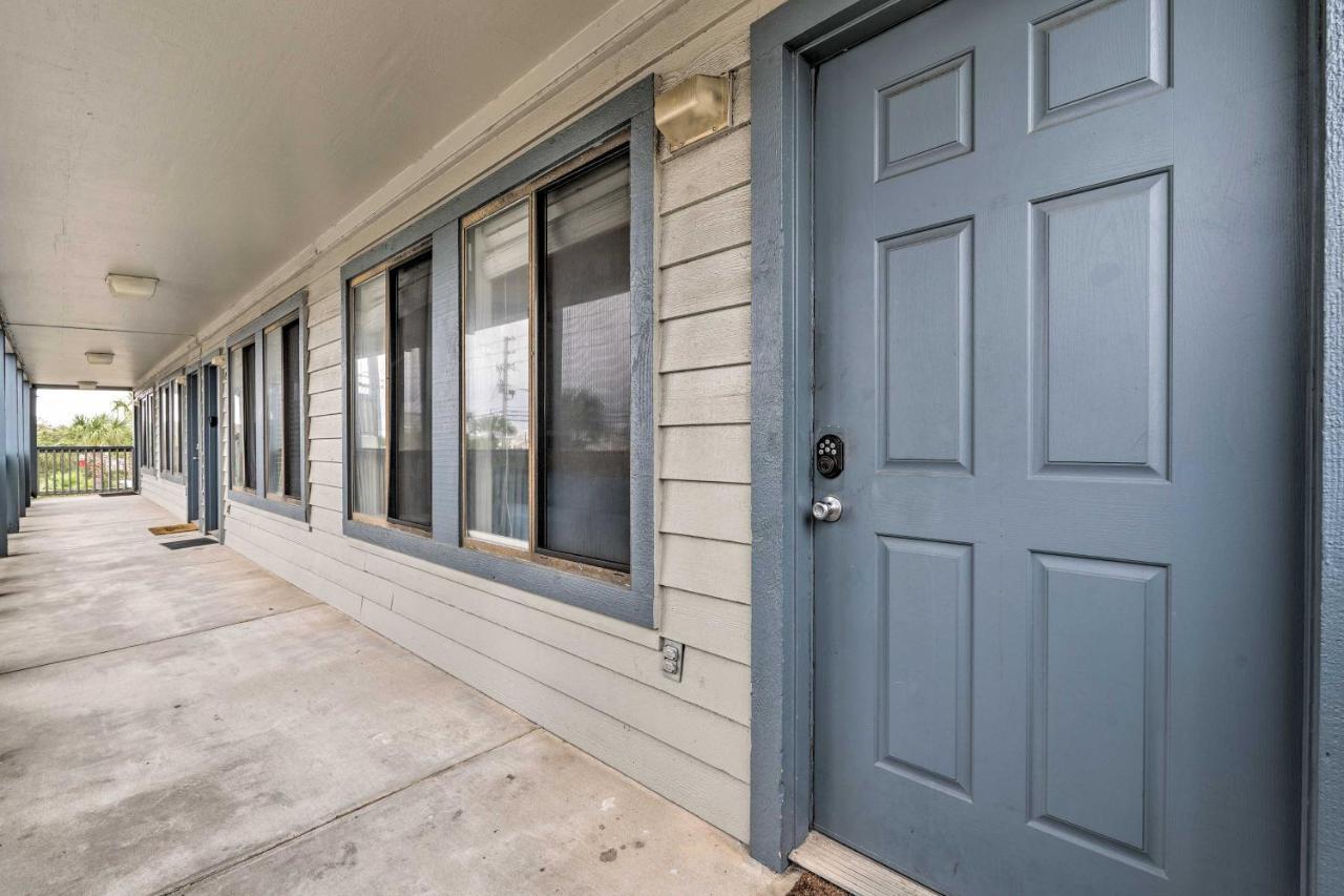 Convenient Pcb Condo With Pool Access Walk To Beach Panama City Beach Exterior photo